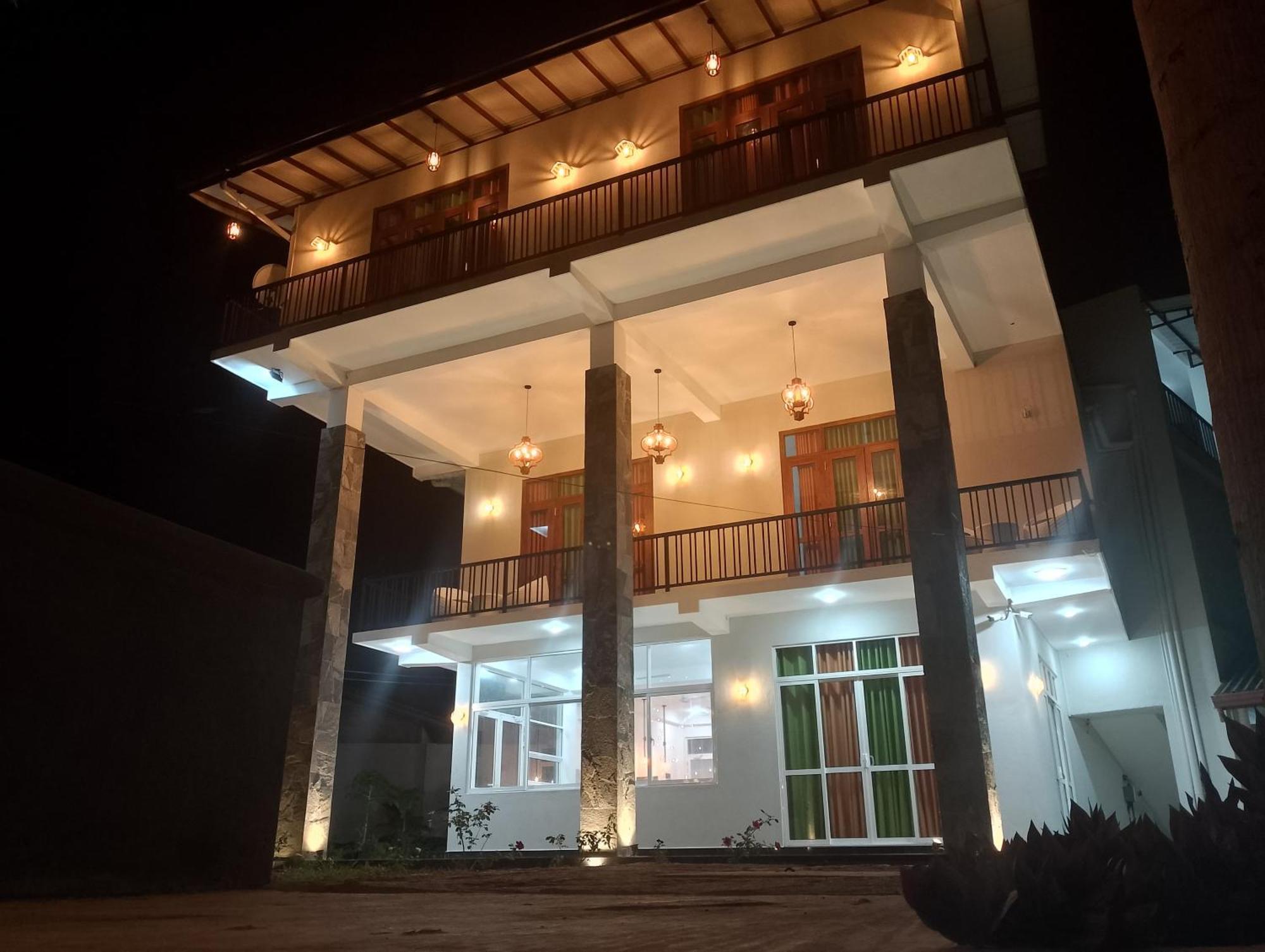 Malindu Yala Gate Hotel ทิซซามาฮารามา ภายนอก รูปภาพ
