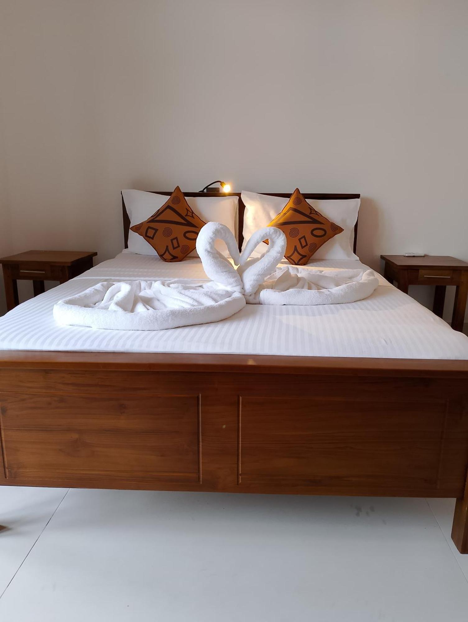 Malindu Yala Gate Hotel ทิซซามาฮารามา ภายนอก รูปภาพ