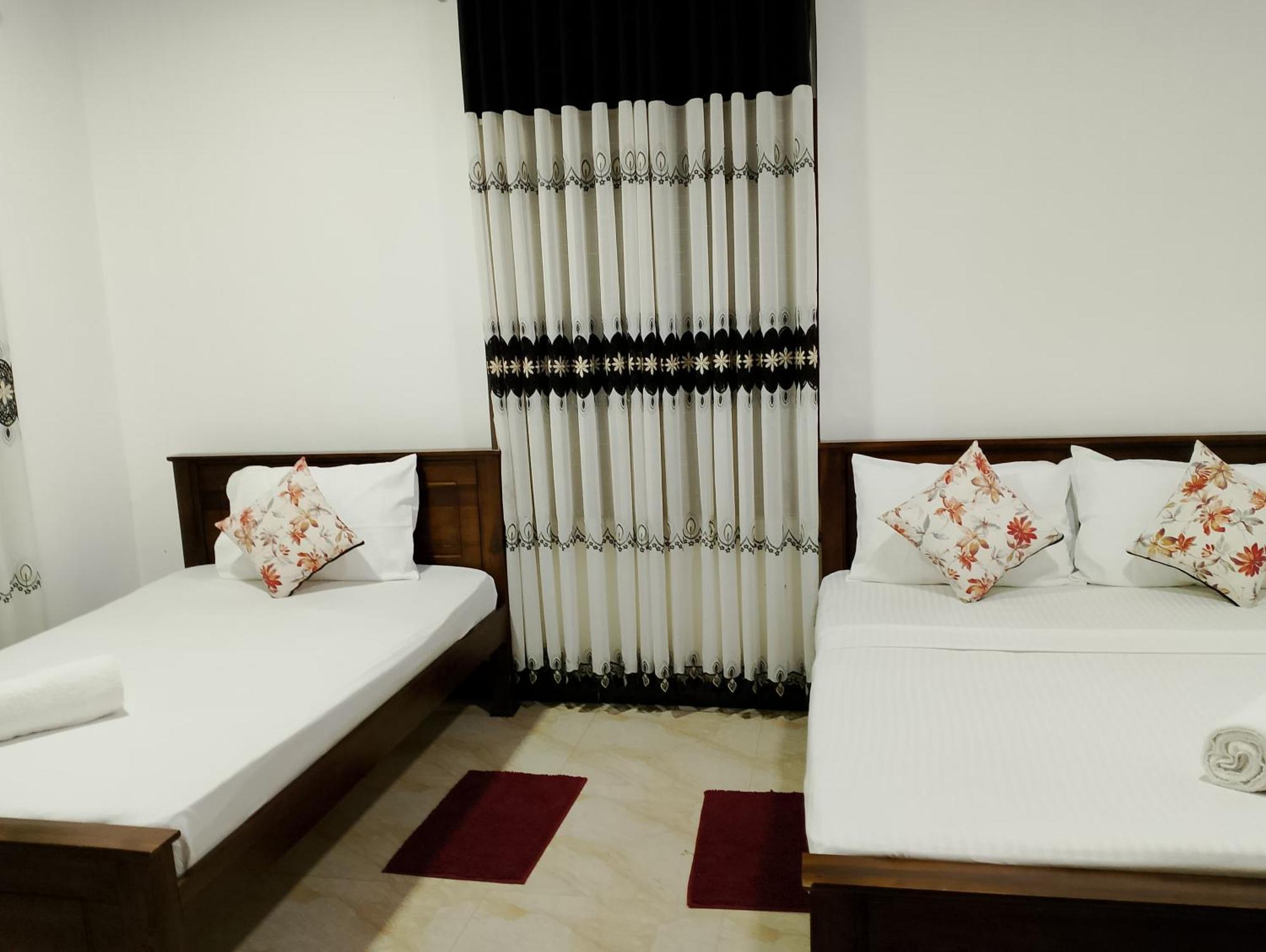 Malindu Yala Gate Hotel ทิซซามาฮารามา ภายนอก รูปภาพ
