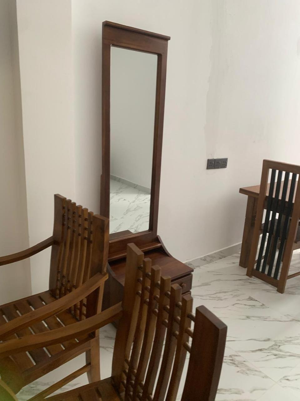 Malindu Yala Gate Hotel ทิซซามาฮารามา ภายนอก รูปภาพ
