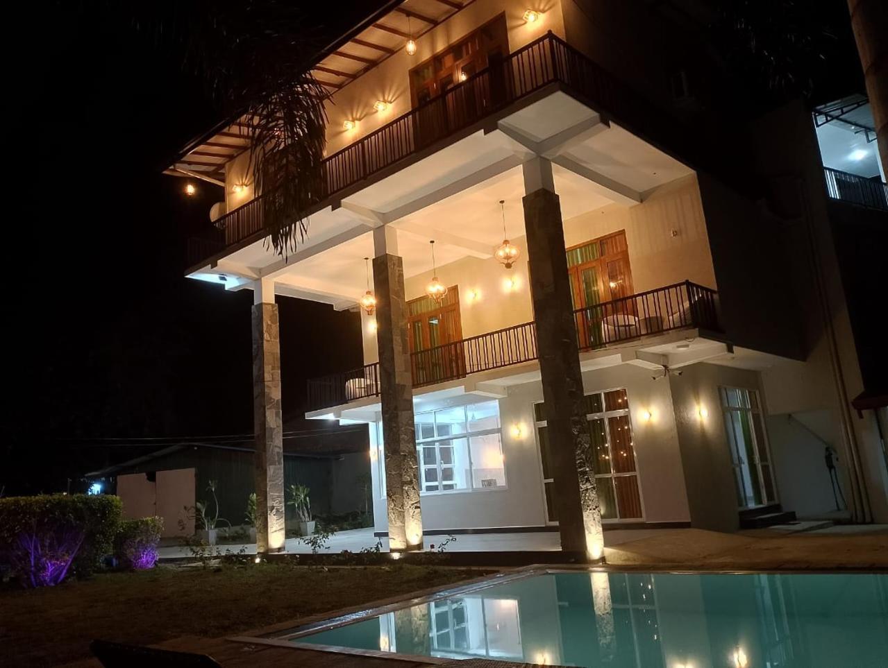 Malindu Yala Gate Hotel ทิซซามาฮารามา ภายนอก รูปภาพ